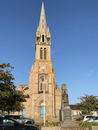 Eglise Saint Pierre et Saint Paul
